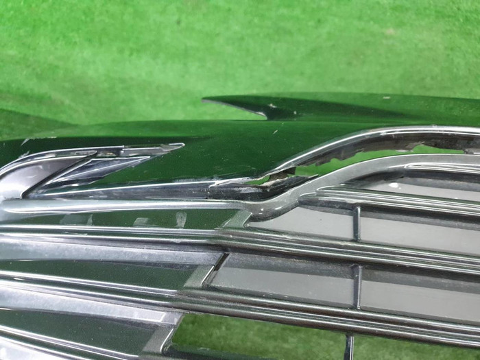 Бампер передний Toyota Camry xv70 (2020-н.в.)