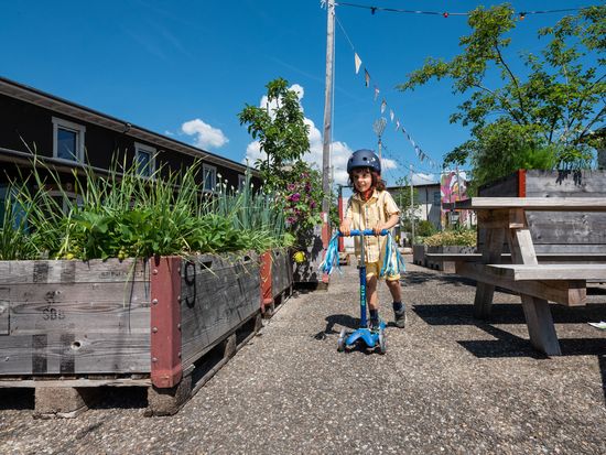 Самокат Mini Micro Deluxe Кристально-синий LED