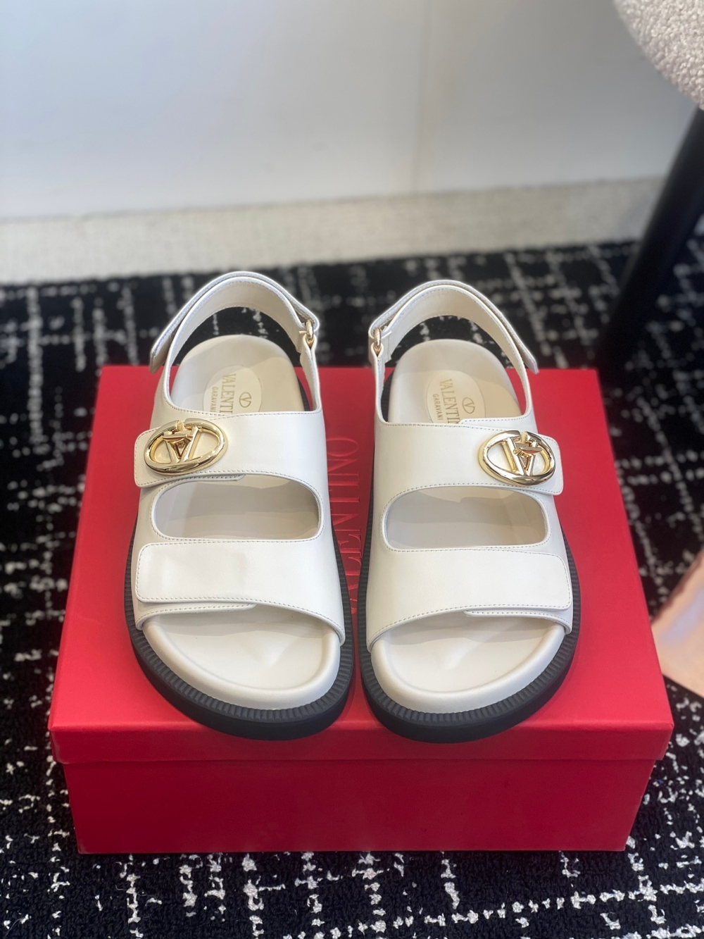 Valentino Sandals (2 colors)