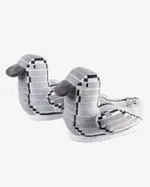 Тапочки Яндекс «Запускаем гуся» бело-черные