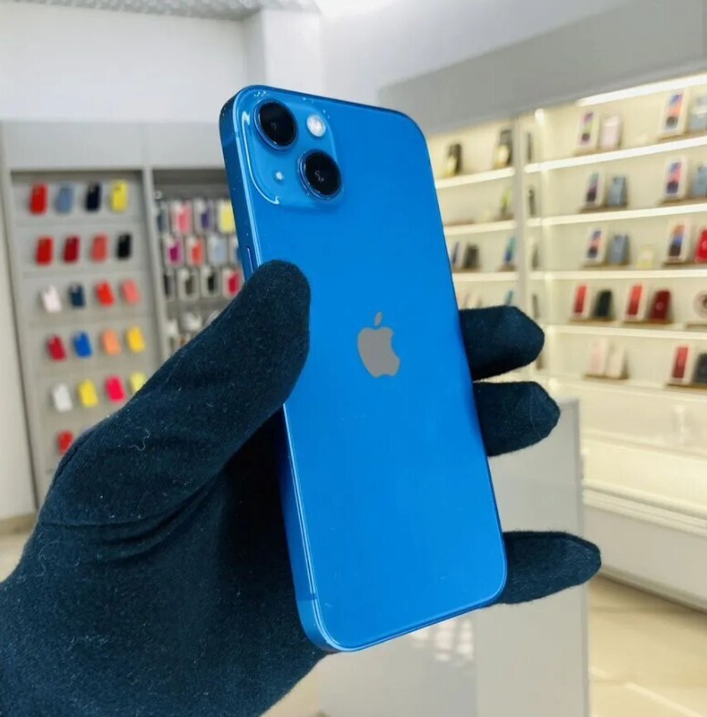 iPhone 13, 256 ГБ б/у