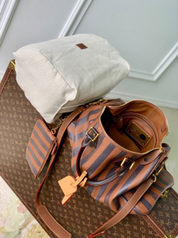 Louis Vuitton Speedy Bandouliere 40