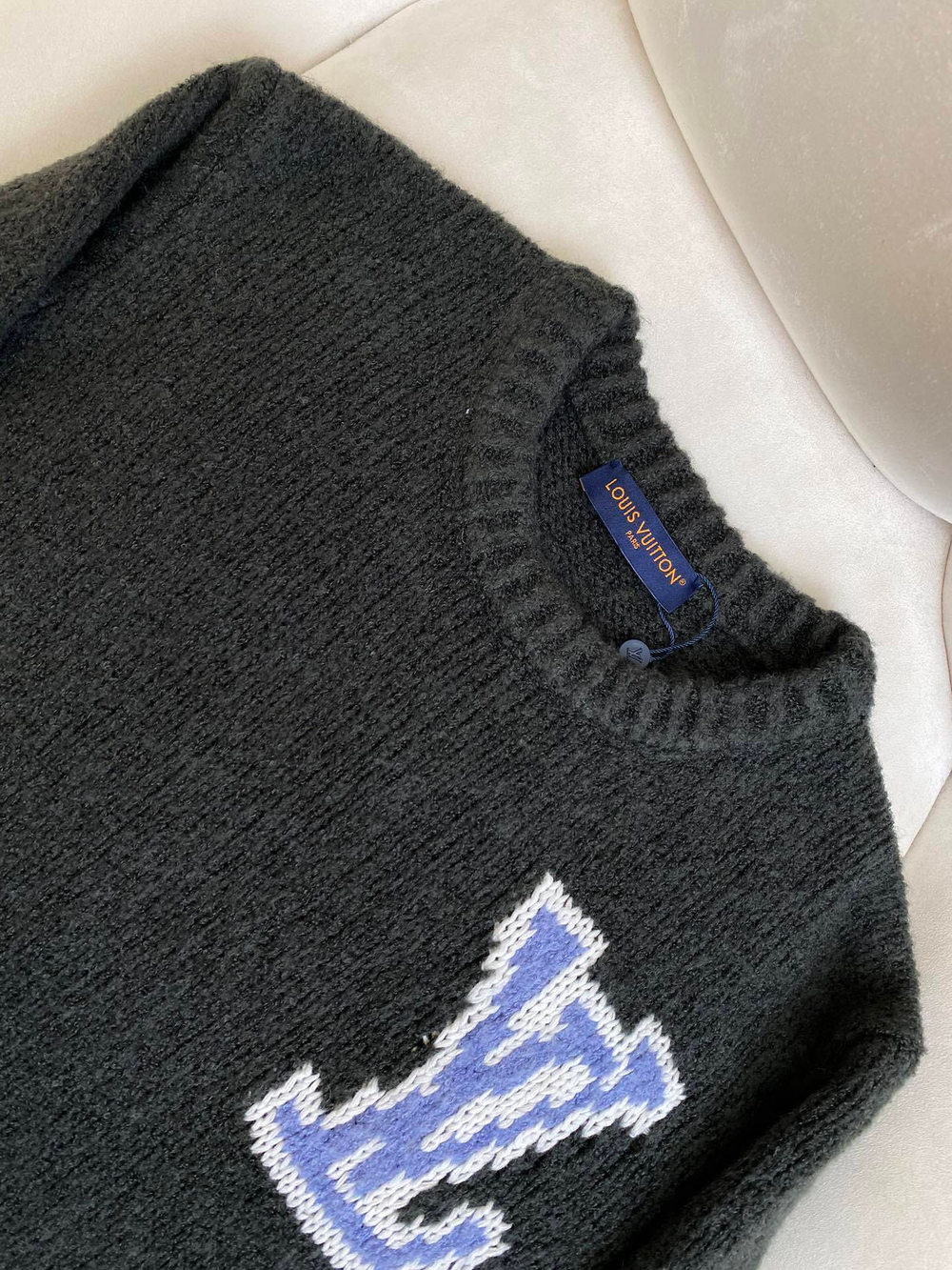 Louis Vuitton Sweatshirt