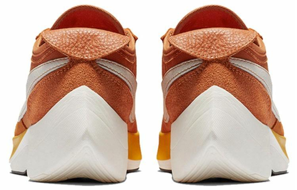Кроссовки Nike Moon Racer