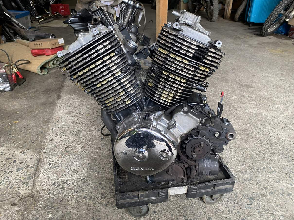 Двигатель Honda Shadow 750 Slasher RC48 RC44E