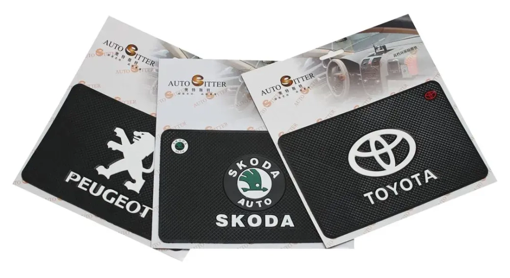 Коврик нескользящий д/панели Medium SKODA (20*13,5см) KING Medium