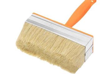 Кисть-ракля SPARTA 50x150 мм, натуральная щетина, пластмассовый корпус, пластмассовая ручка 841070