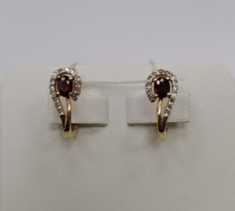 Серьги из золота с бриллиантами