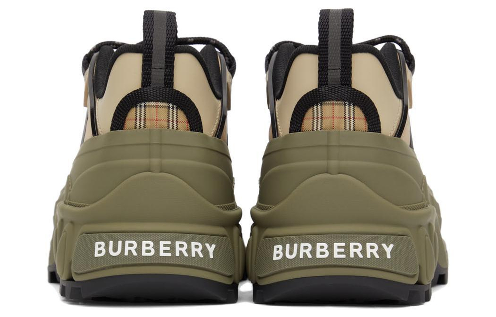 Burberry Arthur