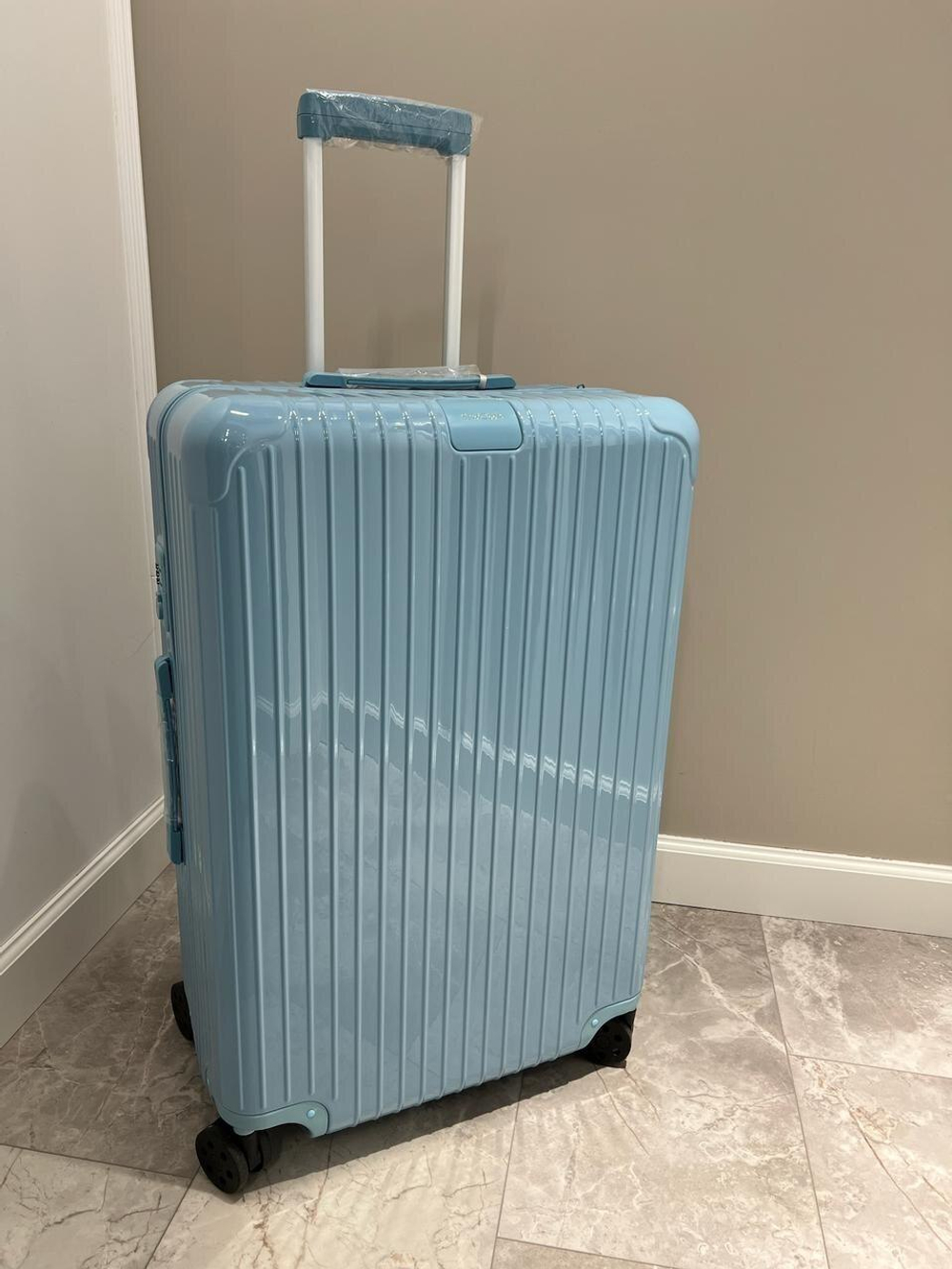 Чемодан Rimowa