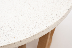 Кофейный стол из акации WOODLAND