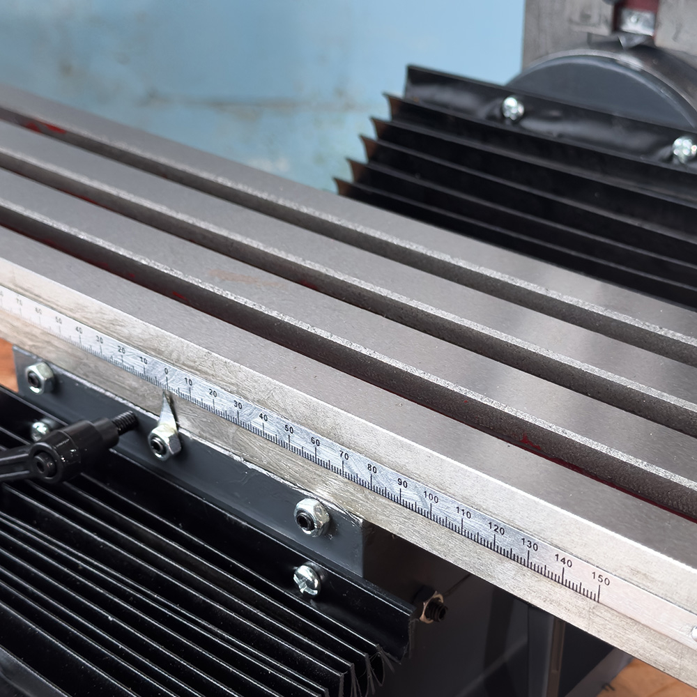 VISPROM FPV-25LP настольный фрезерный станок