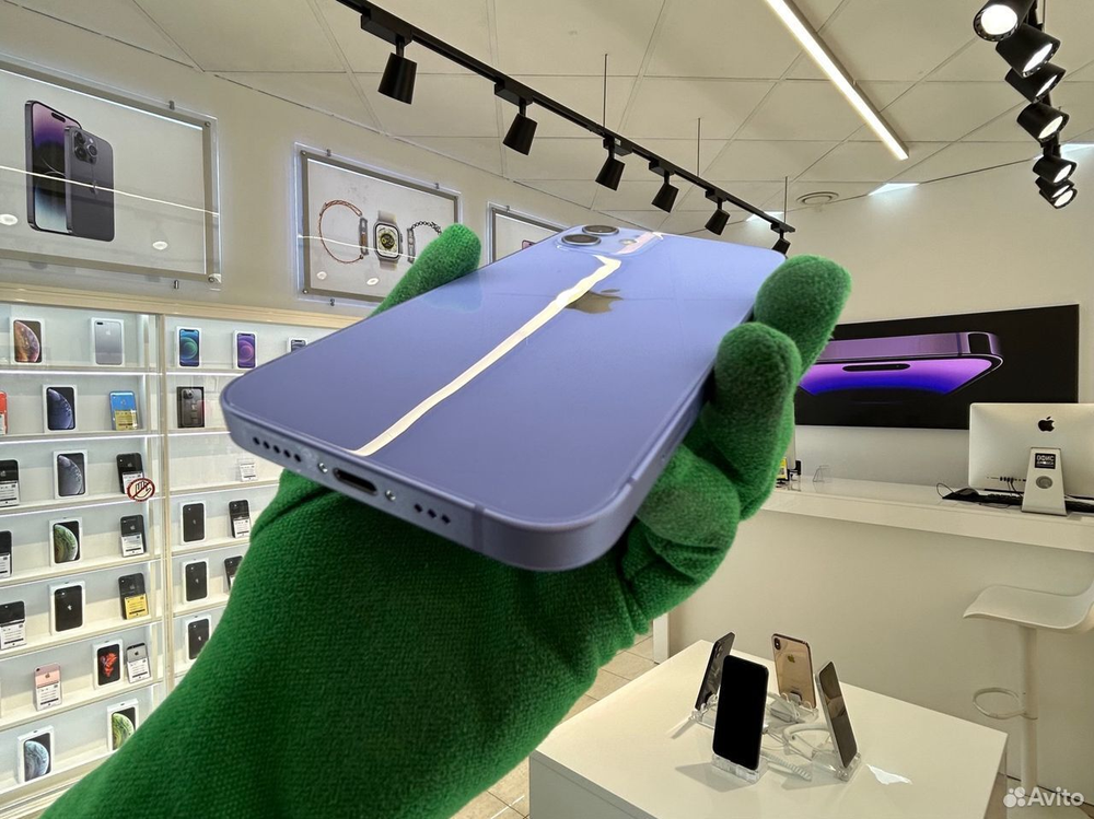 iPhone 12 64 ГБ б/у