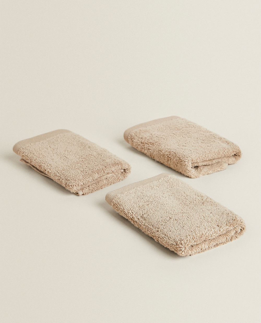 ZARA HOME (НАБОР ИЗ 3 ШТ.) ПОЛОТЕНЦЕ ИЗ ВЫСОКОКАЧЕСТВЕННОГО ХЛОПКА, БЕЖЕВЫЙ