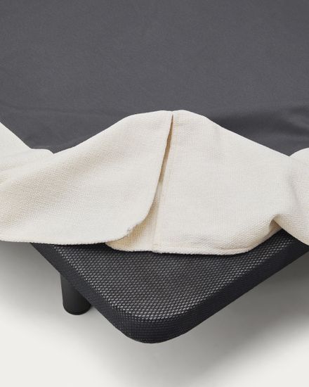 Кровать Jaira из белого шенилла со съемным чехлом для матраса 150x190 см