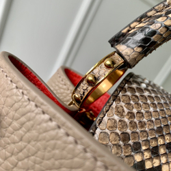 Louis Vuitton Capucines BB