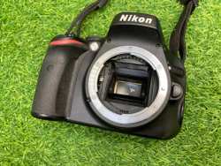 Nikon D5100 kit 18-55mm 3.5-5.6G VR 10.600 кадров