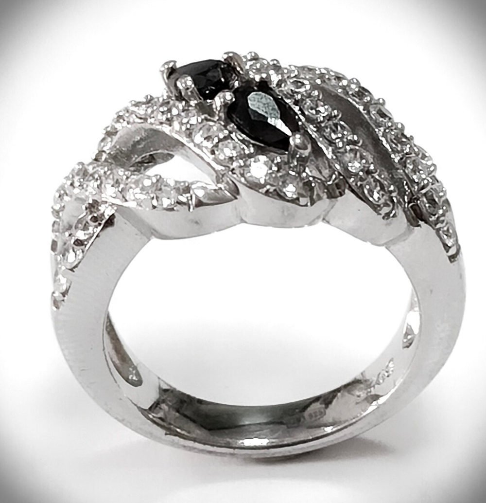 Ювелирное кольцо Эстерелла