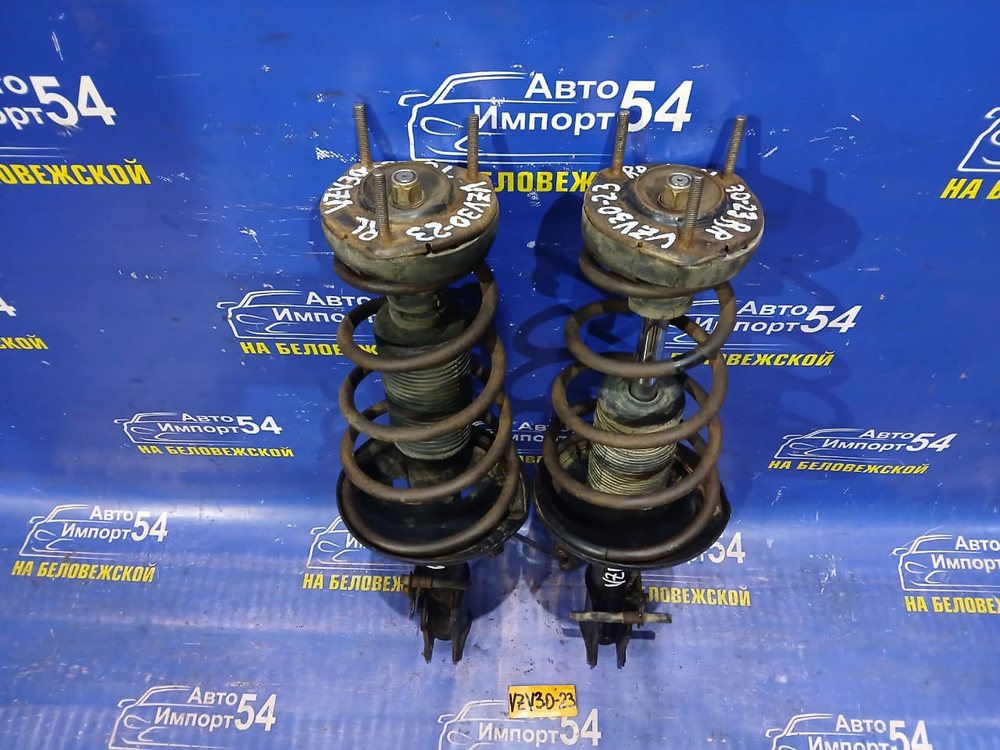 Стойка задняя правая TOYOTA CAMRY PROMINENT 1991