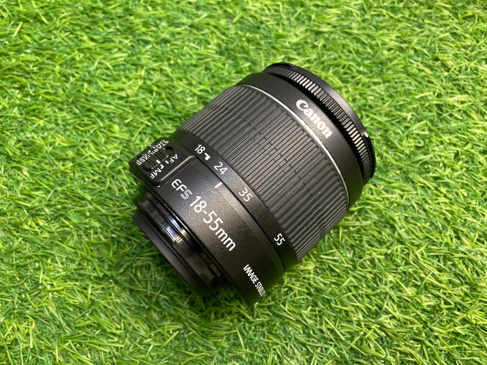 Canon EOS 600D kit 18-55mm IS ll (2.900 кадров)