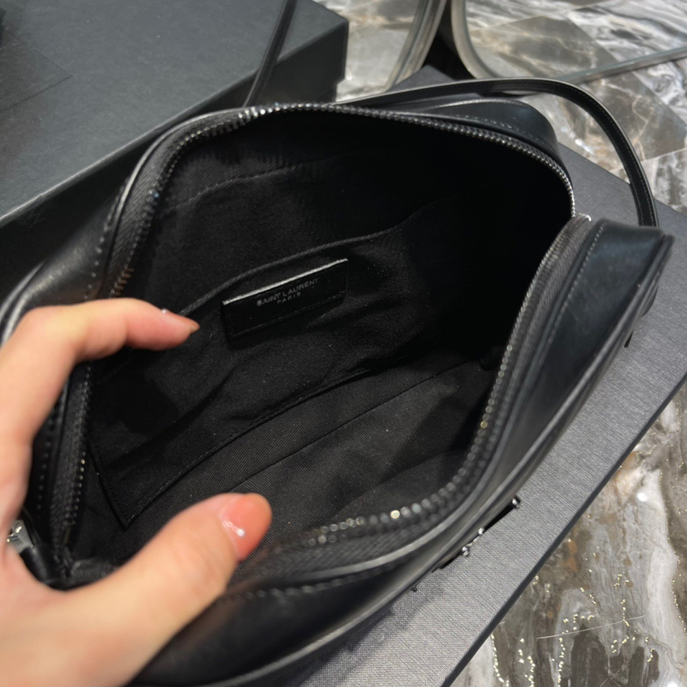 Saint Laurent Lou Camera Bag 23 cm