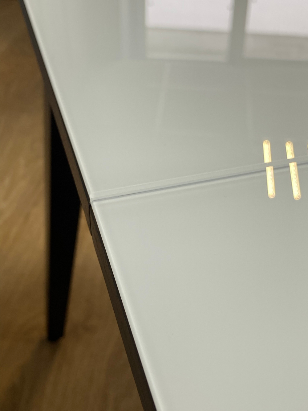 Стол обеденный, кухонный раздвижной KENNER 1100 М венге/стекло белое глянец