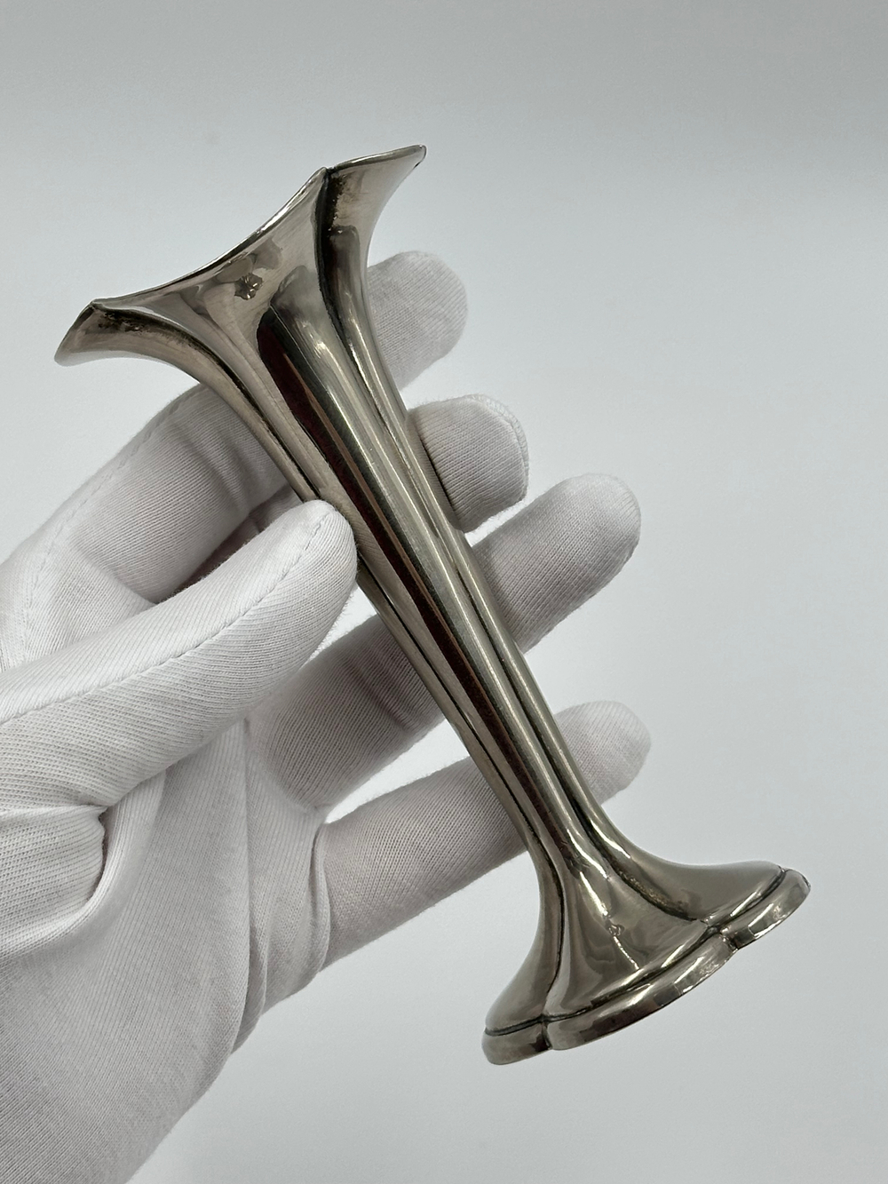 Посеребренная ваза