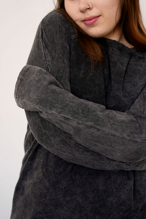 Лонгслив из вареного трикотажа