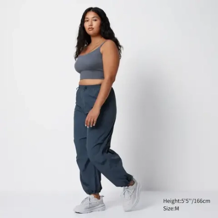 UNIQLO БЕСШОВНЫЙ ТОП-БЮСТГАЛЬТЕР, СЕРЫЙ