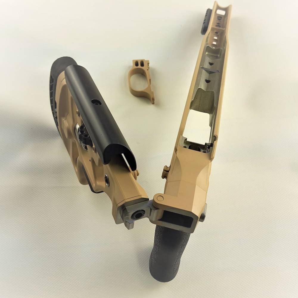 Ложа M12Б (TAN) Бежевый на Blaser R8 Hunter, CNC Guns Custom
