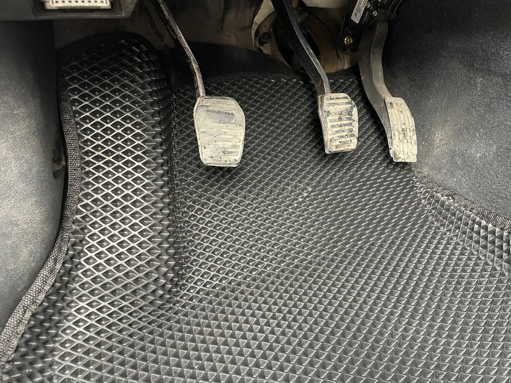 Коврики Eva с 3D бортами на Lifan Solano 2 650 2016-н.в.