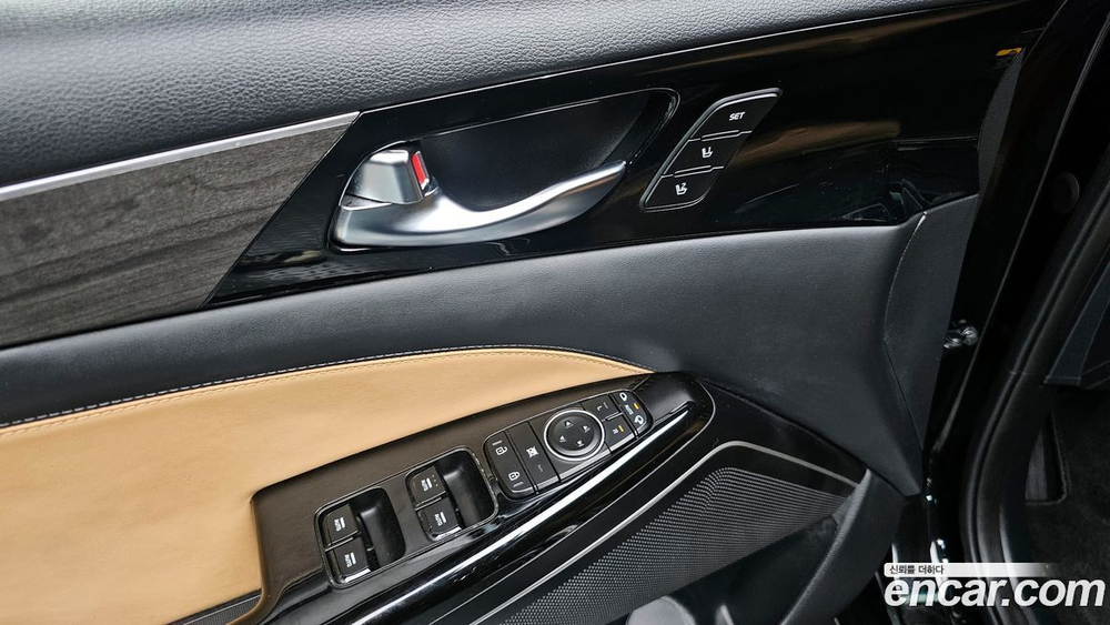 Kia K7 (Cadenza) Premier 2.5 GDI Noblesse (03.2020)