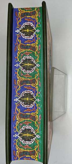 «Коран» Перевод Смыслов. Комент.Э.Кулиева. М.: ЭКСМО, 2022 г. Подарочное издание