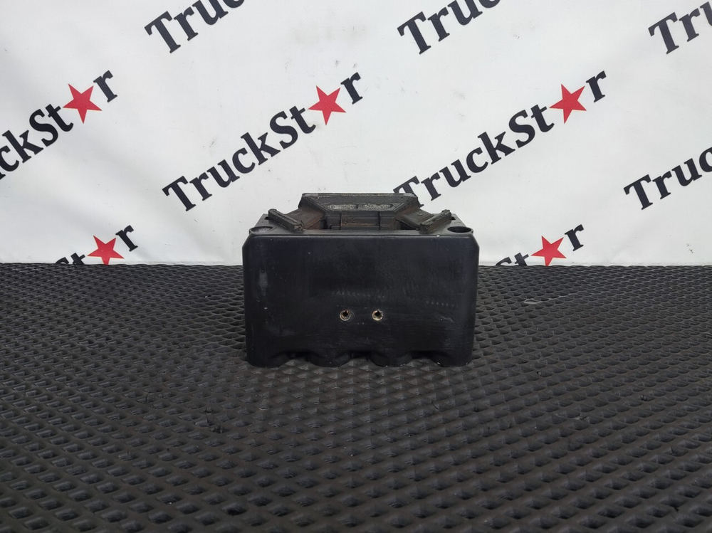 Подушка двигателя задняя 2023г