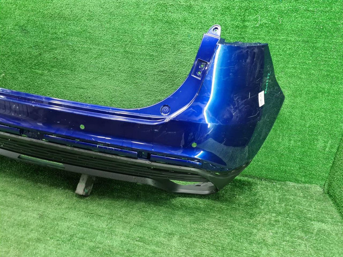 Бампер задний Hongqi HS5 (2019-н.в.)