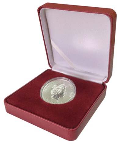 Футляр металлический с обтяжкой кожей, 96х96х35 мм