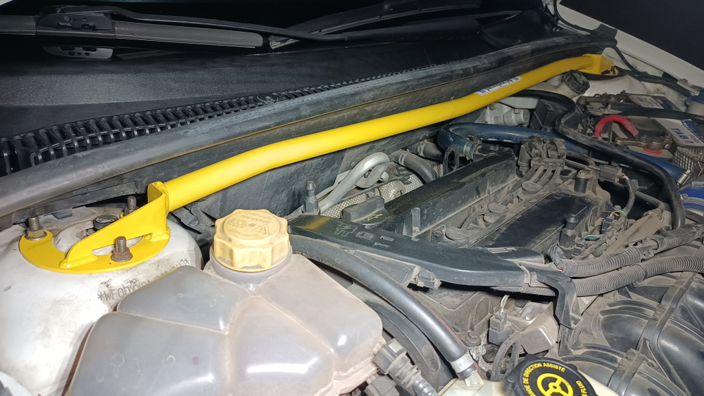 Распорка передних стоек Ford Fiesta ST (Mk5) (ПОД ЗАКАЗ)
