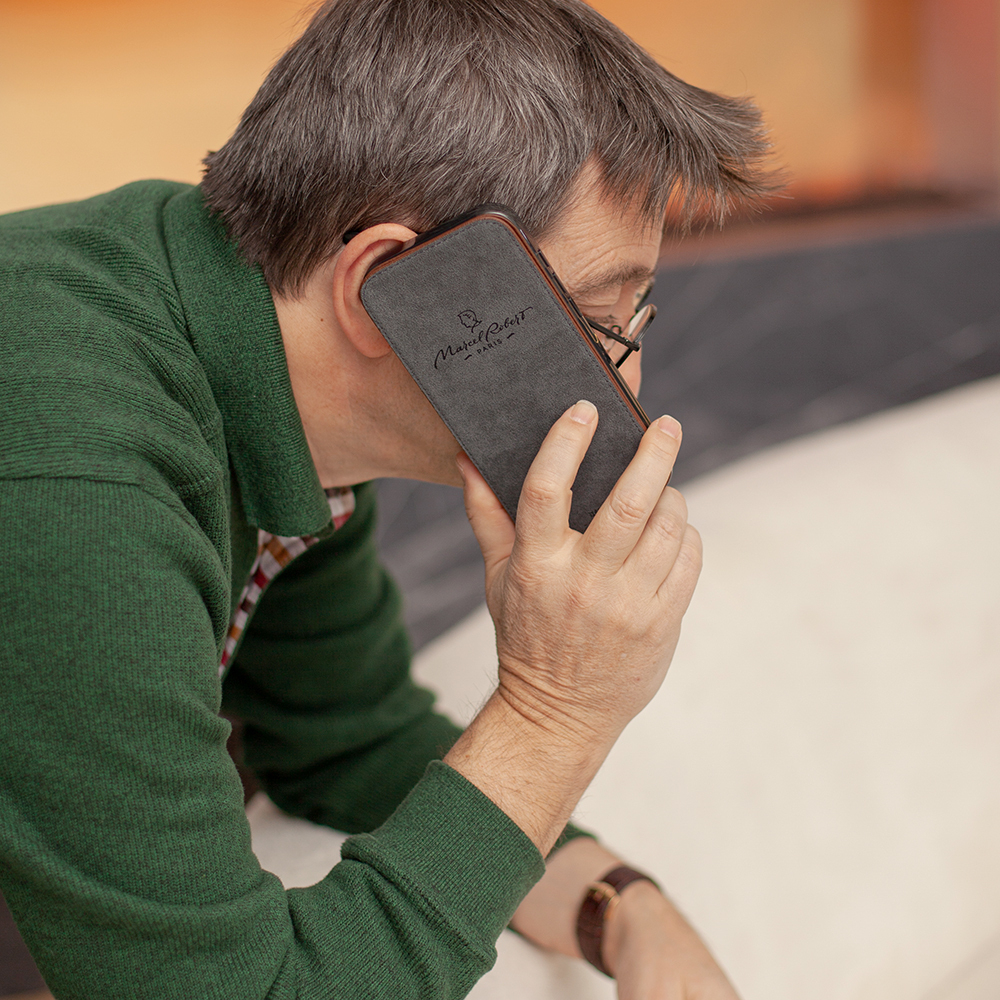 Чехол для iPhone 13 Pro Max из кожи теленка, цвета шоколад