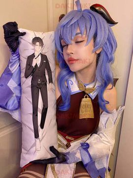 Мини дакимакура Леви Аккерман из Атака Титанов арт. M0263, 60х20 см