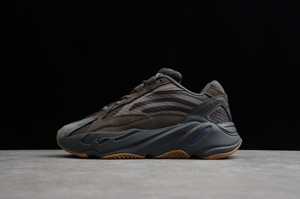 купить adidas Yeezy Boost 700 V2 Geode