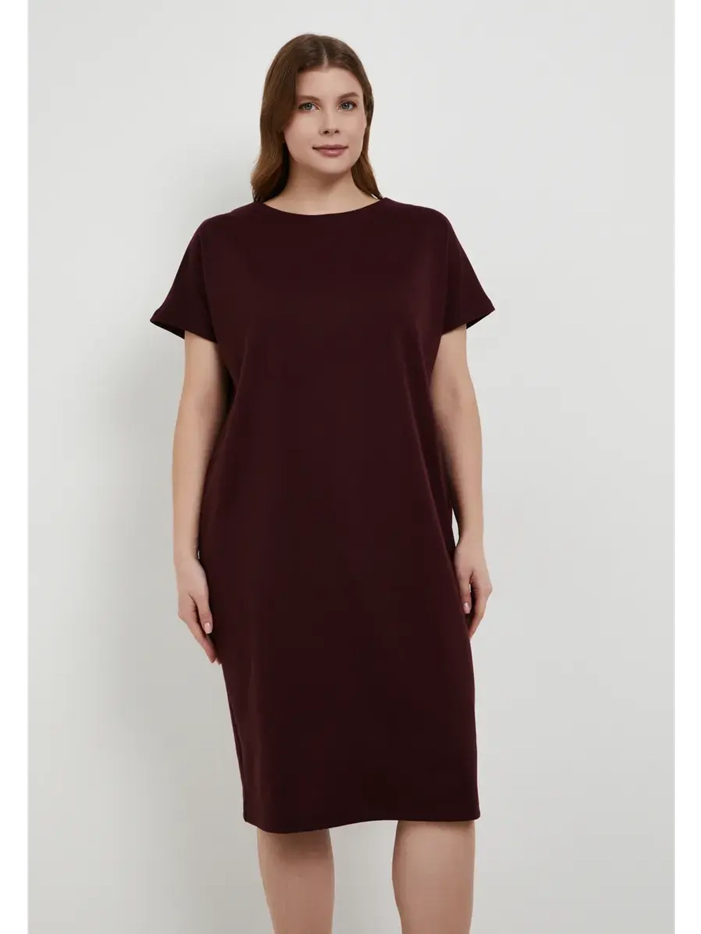 Платье прямое базовое