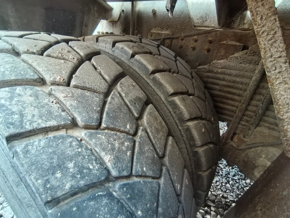 Shacman (Shaanxi) SX* 8x4 Автобетоносмеситель SX5318GJBDT326 (Дизельный, 11,6 л, 369 л.с., МТ)