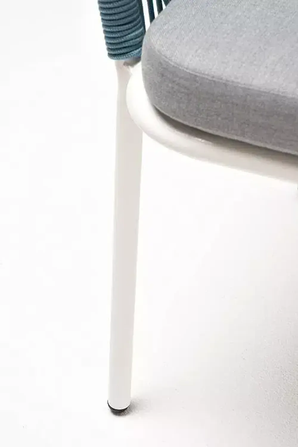 "Марсель" стул плетеный из роупа, каркас алюминий светло-серый (RAL7035) муар, роуп бирюзовый круглый, ткань светло-серая