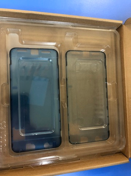 Проклейка дисплея (скотч) для IPhone XS Max Оригинал Сервисная