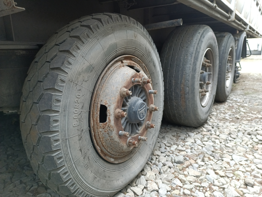 КРОПКУЗОВ 85057* Полуприцеп бортовой 85057B