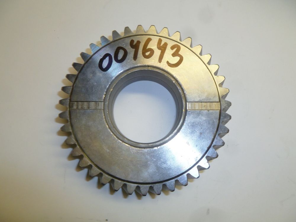 Шестерня промежуточная в сборе TDQ 15 4L/Timing intermediate gear