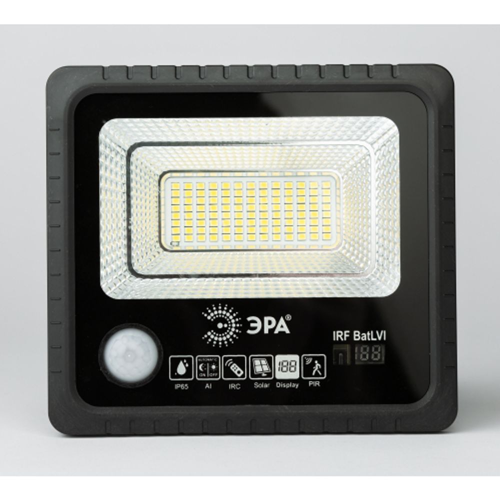 Прожектор ЭРА ERAPRO-50 светодиодный уличный на солнечной батарее 50W 360 lm 5000K с датчиком движения ПДУ IP65 | Уличное освещение на солнечных батареях