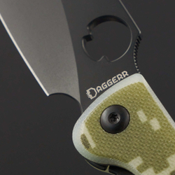Нож складной Daggerr Sting XL camo BW DLC