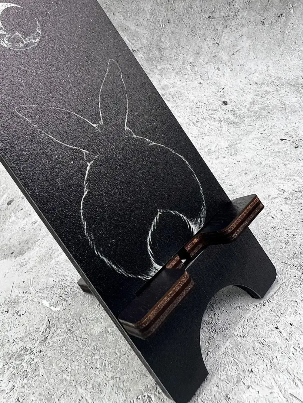 Подставка для телефона деревянная