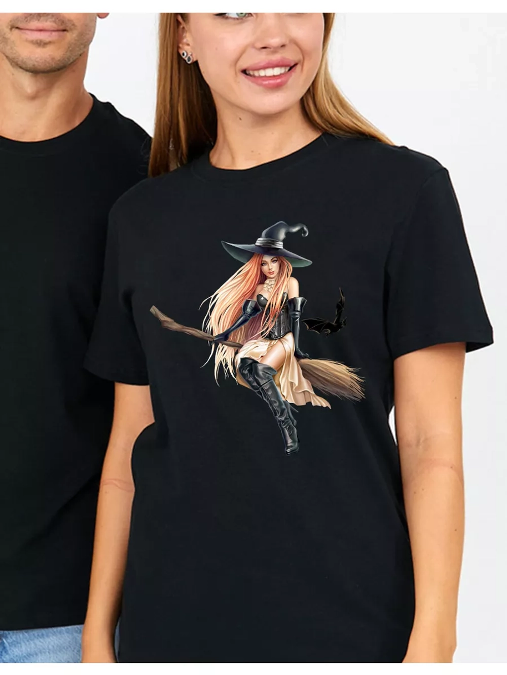 Футболка базовая с картинкой ведьма на метле. Хэллоуин